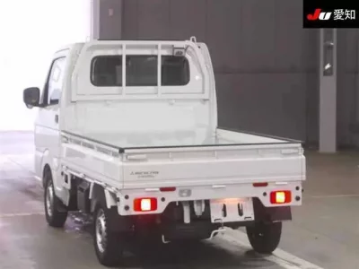 Mitsubishi MINICAB TRUCK