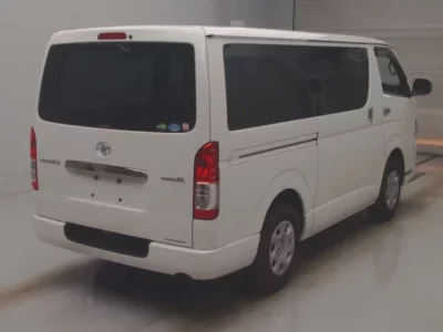 Toyota REGIUS ACE VAN