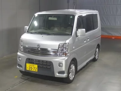 Nissan CLIPPER RIO