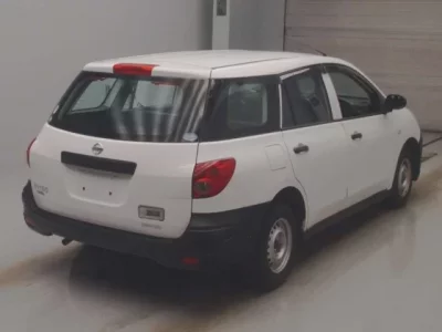 Nissan AD