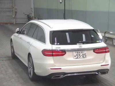 Mercedes-Benz E CLASS WAGON