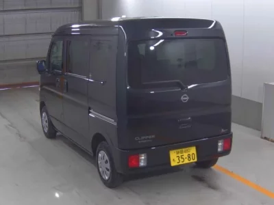 Nissan CLIPPER VAN