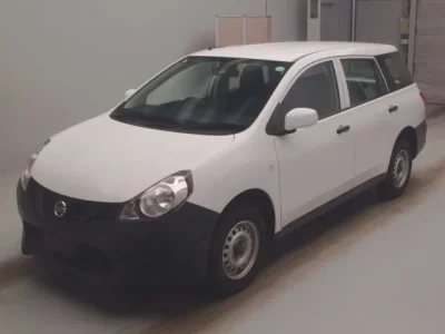 Nissan AD