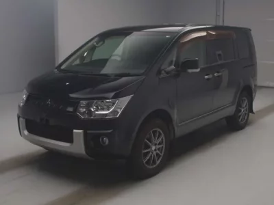 Mitsubishi DELICA D5