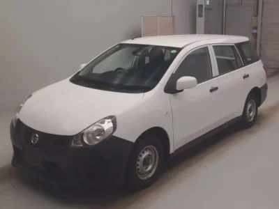 Nissan AD