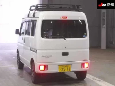 Mitsubishi MINICAB VAN