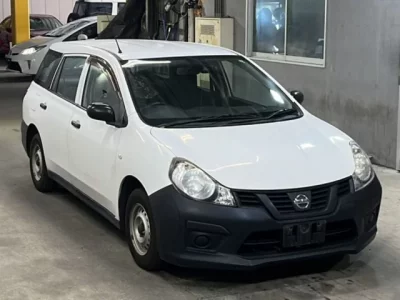 Nissan AD