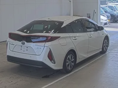 Toyota PRIUS PHV