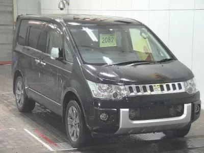 Mitsubishi DELICA D5