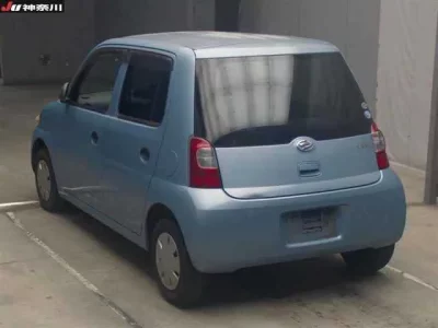 Daihatsu Esse