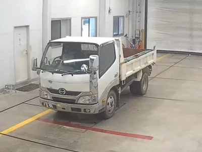 Hino DUTRO