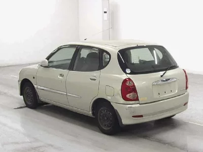 Daihatsu STORIA