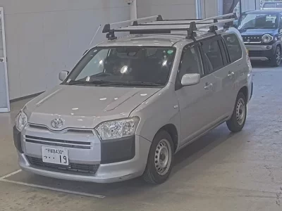 Toyota SUCCEED