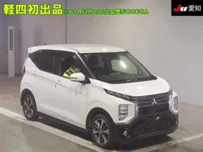 Mitsubishi EK X