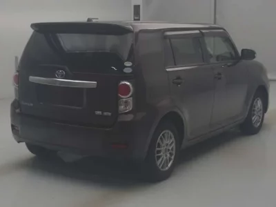 Toyota COROLLA RUMION