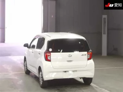 Daihatsu MIRA E S
