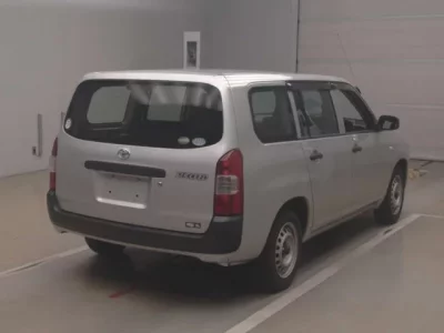 Toyota SUCCEED