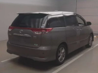 Toyota ESTIMA HYBRID