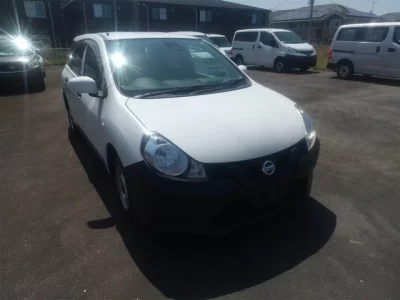 Nissan AD