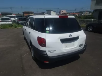 Nissan AD