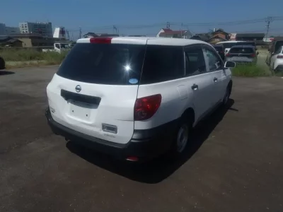Nissan AD