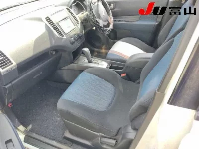 Nissan WINGROAD