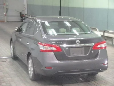 Nissan SYLPHY