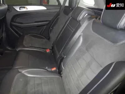 Mercedes-Benz ML CLASS