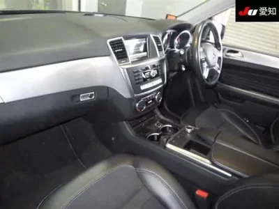 Mercedes-Benz ML CLASS