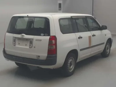 Toyota SUCCEED