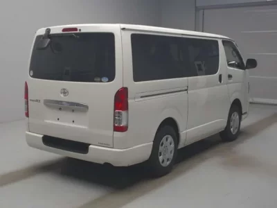 Toyota REGIUS ACE VAN