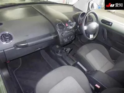 Volkswagen NEW BEETLE