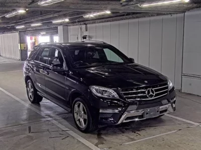 Mercedes-Benz ML CLASS