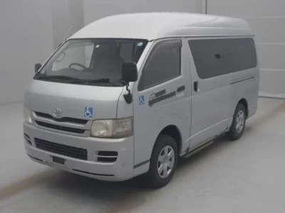 Toyota REGIUS ACE VAN
