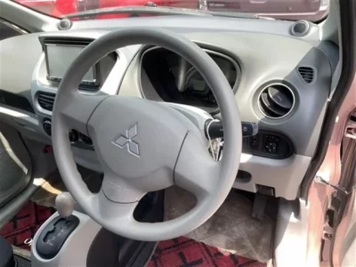 Mitsubishi I