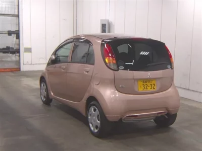 Mitsubishi I