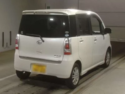 Daihatsu TANTO EXE