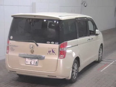 Honda STEP WAGON