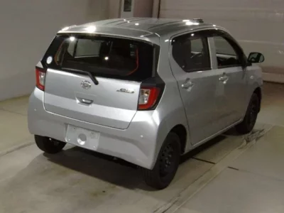 Daihatsu MIRA E S