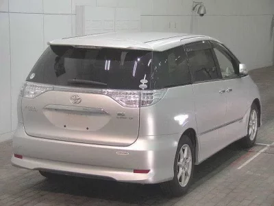 Toyota ESTIMA HYBRID