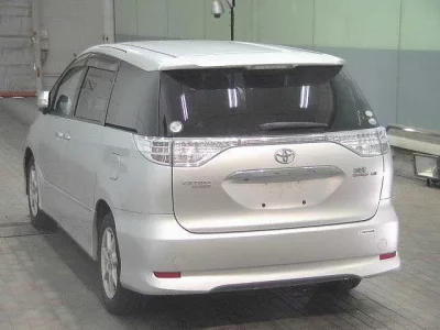 Toyota ESTIMA HYBRID