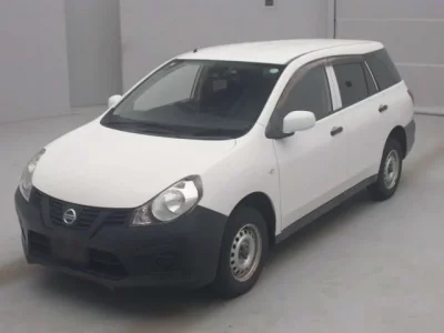 Nissan AD
