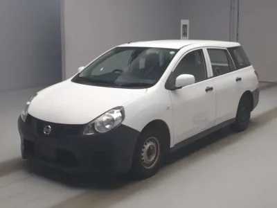 Nissan AD