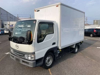 Mazda TITAN