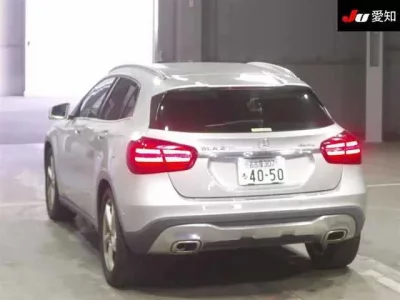 Mercedes-Benz GLA CLASS