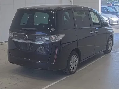 Mazda BIANTE
