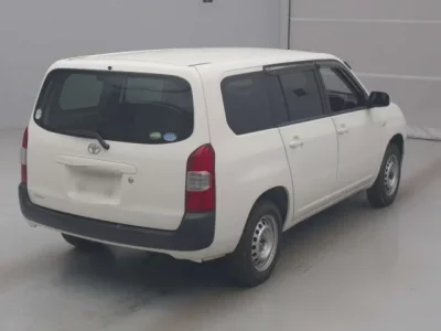 Toyota SUCCEED
