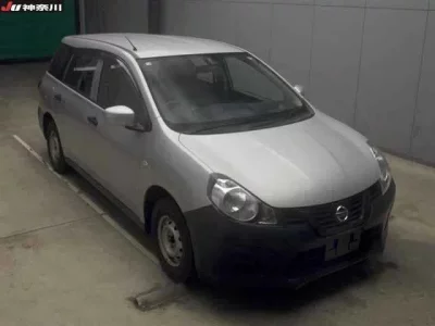 Nissan AD