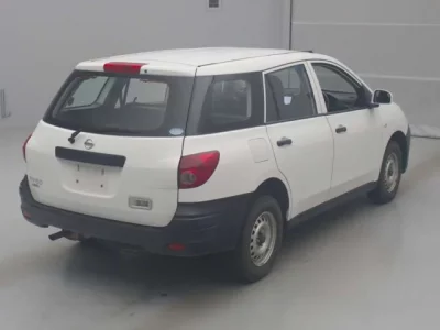 Nissan AD
