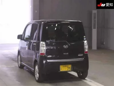 Daihatsu TANTO EXE